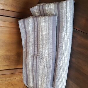 Frye NWOT Waverunner Textured Quilted Standard Pillow Shams Set of 2
